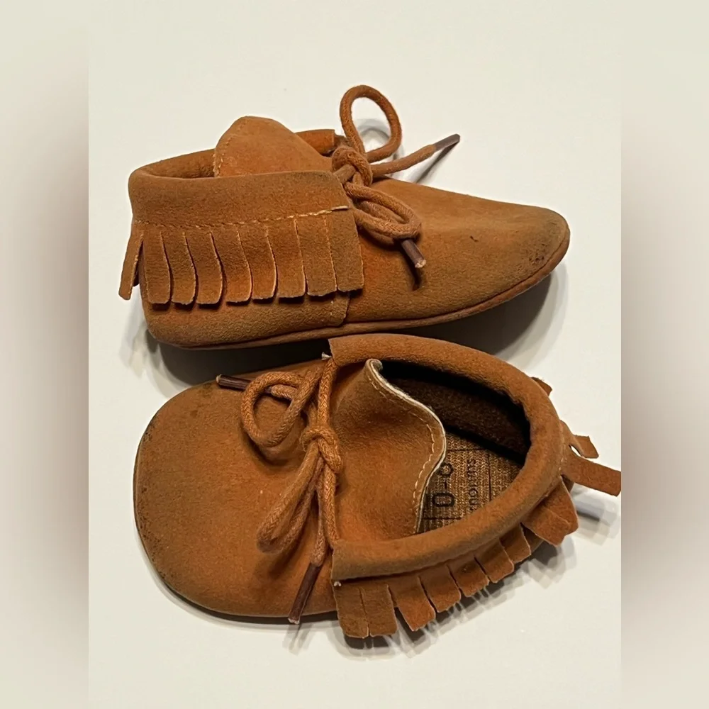Baby Rust Suede Moccasin Shoes size 0-6
